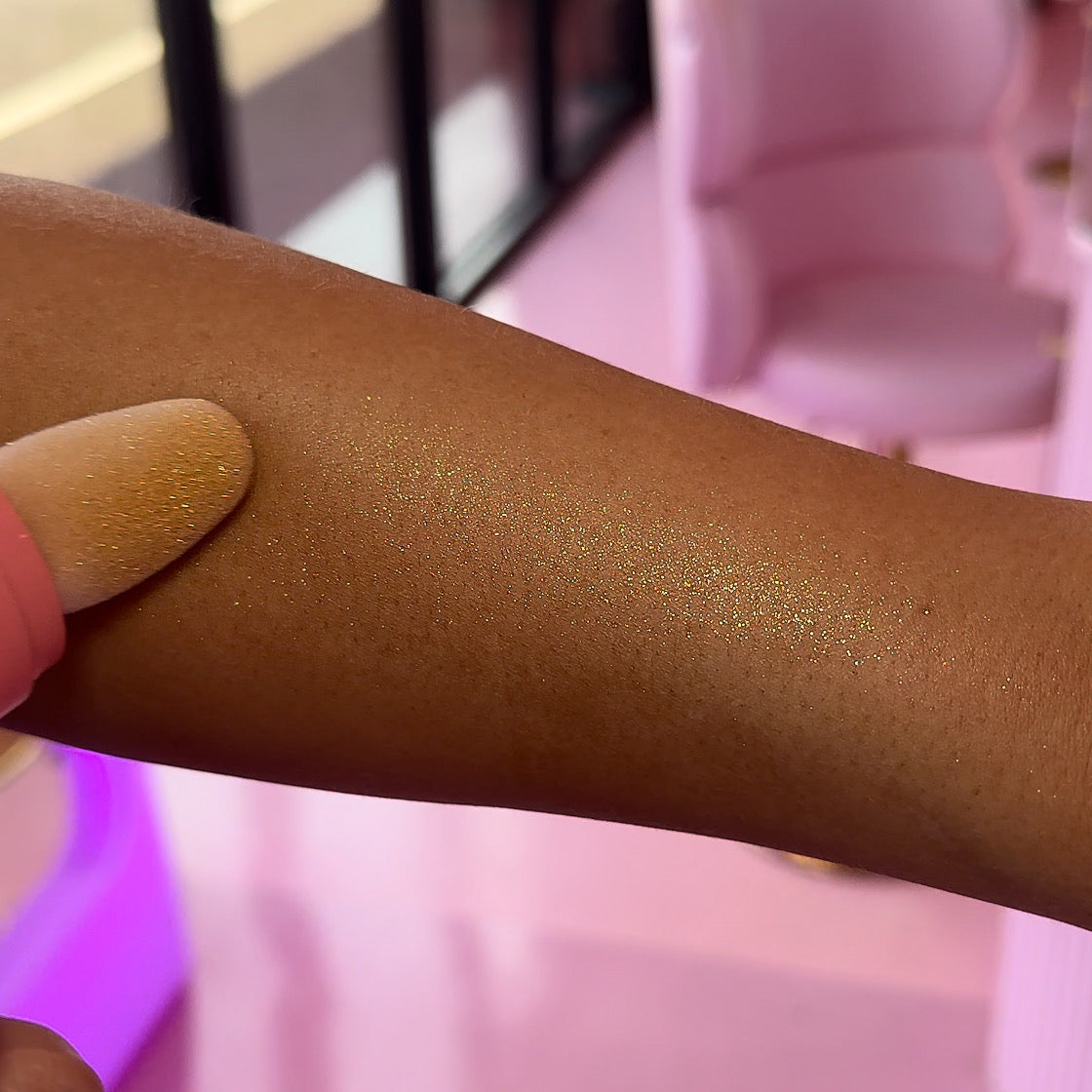 Dream Glow Body Shimmer