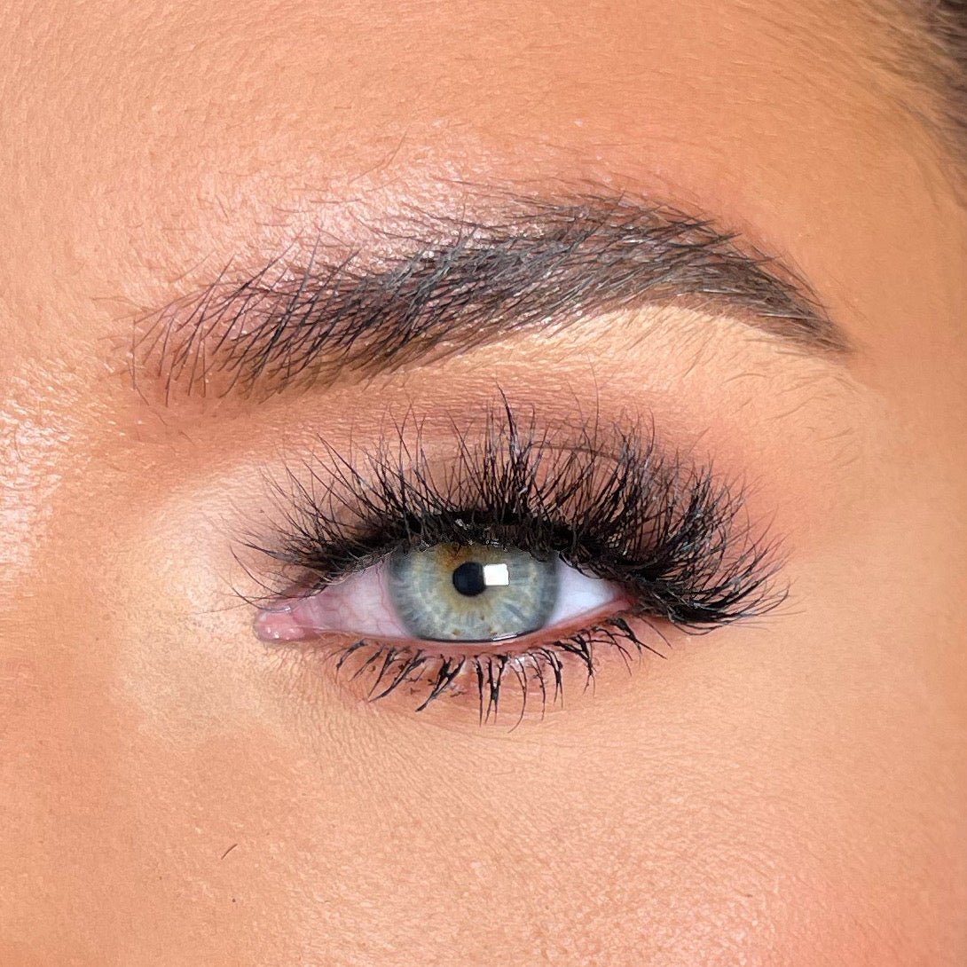 MONTHLY LASH SUBSCRIPTION