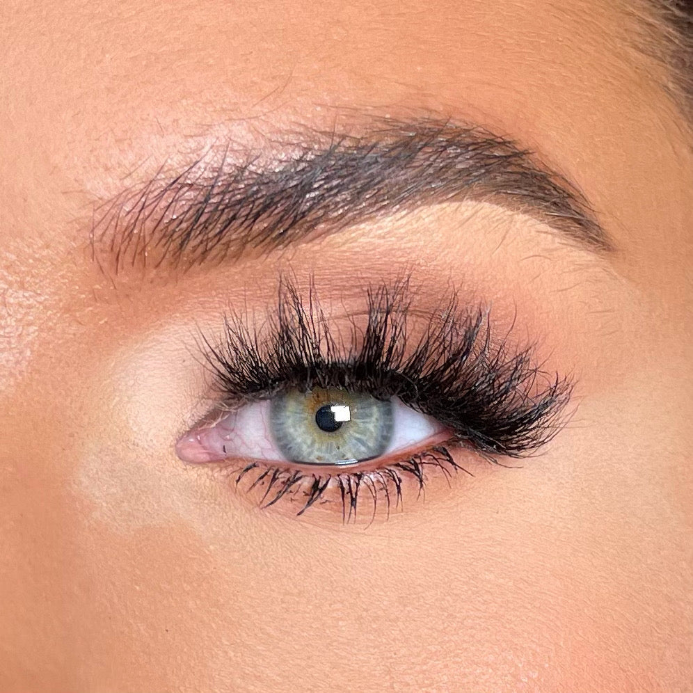 BABYDOLL - Strip Lash