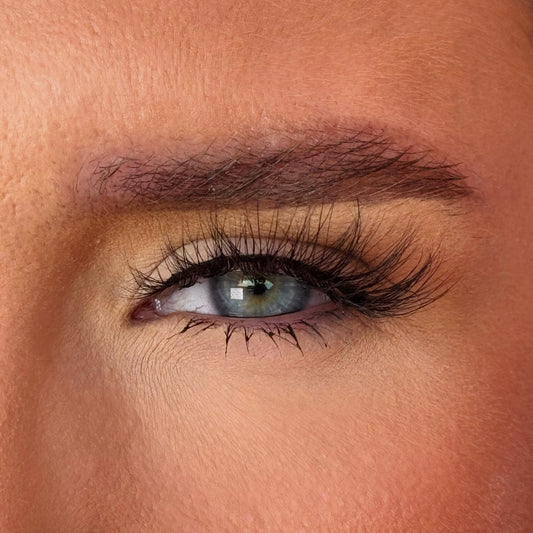 WIFEY - Strip Lash